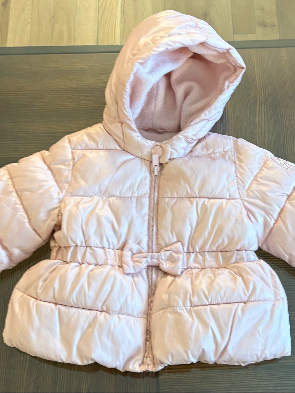 Baby girl Gap Pink Bow Puffer Hoodie Jacket Size 12-18M